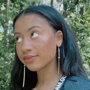 Alexis Williams, 24 (TikTok Star)