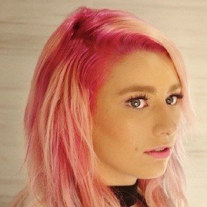 Alexxxprincesss, 31 (TikTok明星)