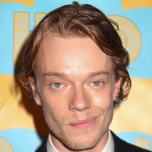 Alfie Allen image 4