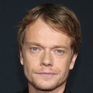 Alfie Allen image 7