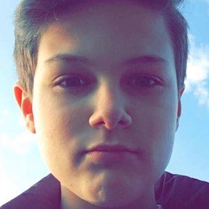 Alfie Hawkins, 23 (YouNow Star)