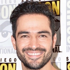 Alfonso Herrera, 42 (Diễn viên truyền hình)