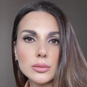 Ali Andreea, 41 (YouTube Star)