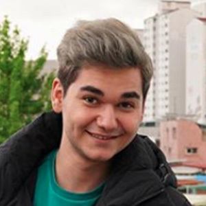 Ali Ertuğrul Öztarsu, 27 (YouTube Star)