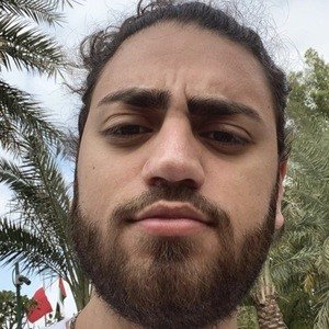 Ali Gatie, 28 (Cantante R&B)