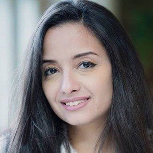 Alia Awwe, 37 (Facebook Star)