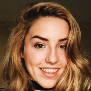 Alia Stavola, 23 (Funimate-ster)