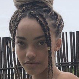 Aliana King, 26 (模特)