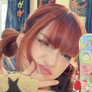 Alice Guen, 23 (TikTok Star)