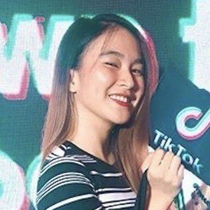 Alicia Aleanna, 27 (TikTok Star)