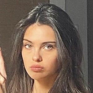 Alicia Breuer, 22 (TikToker)