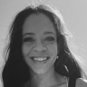 Alicia Caterini, 26 (TikTok Star)