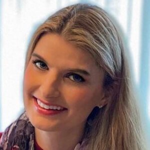 Alicia Kozak, 37 (Conférencier de motivation)