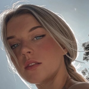 Alicia Langley image 2