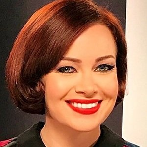 Alicia Malone, 44 (Journalist)