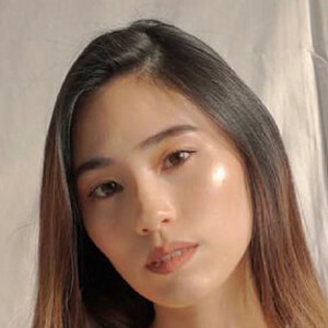 Alicia Tan, 34 (Instagram Star)