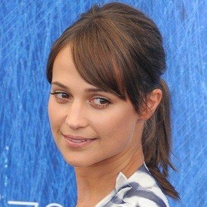 Alicia Vikander, 37 (電影女演員)