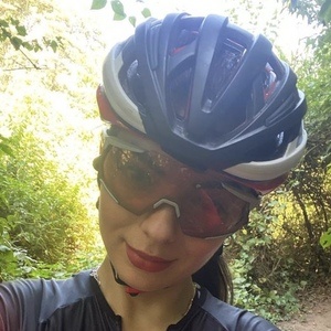 Aline Simões, 34 (Star d'Instagram)