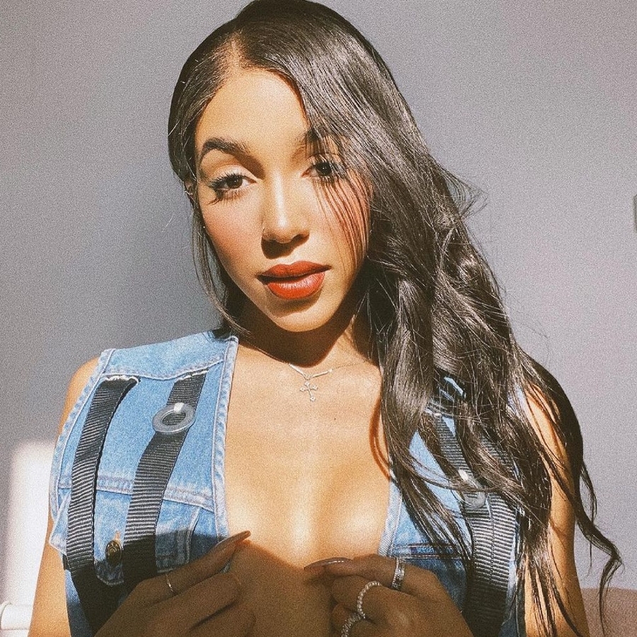 Alisha Kone, 21 (TikTok明星)