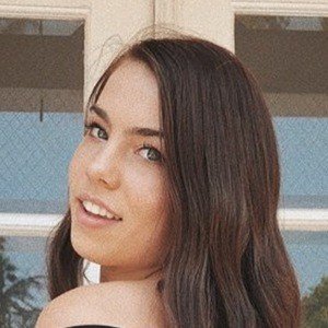 Alison Taylor, 24 (舞蹈家)