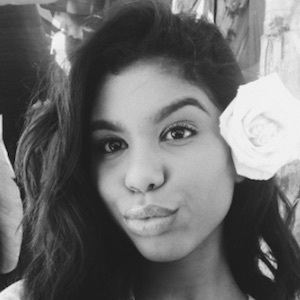 Aliyah Moulden, 24 (Cantante pop)