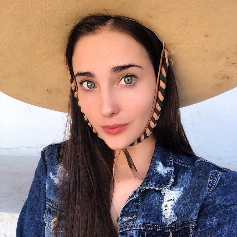 Alle Rodarte, 34 (TikTok明星)