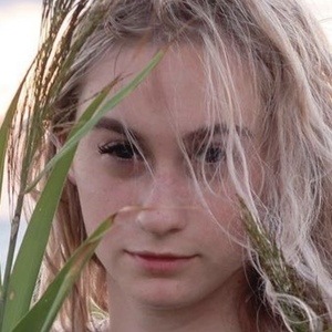 Alli Ulasewich, 28 (TikTok Star)