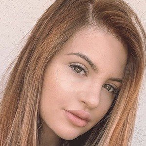 Allie Brooke, 26 (YouTube-ster)