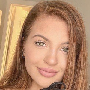 Allie Brooke, 26 (YouTube明星)