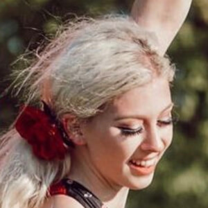 Ally Ashman image 8