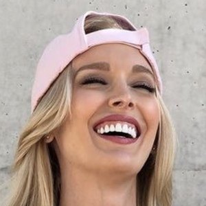 Allyn Rose image 3