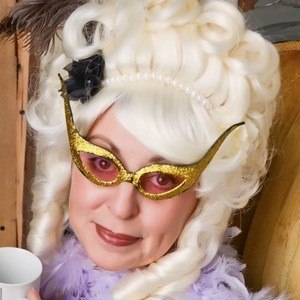 AlmostCoolMom image 4