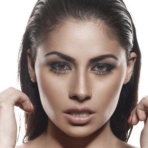 Alus, 31 (流行歌手)