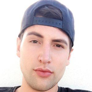 Alx James, 31 (Звезда Youtube)