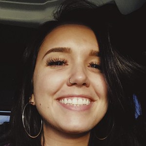 Aly Erbach, 30 (TikTok明星)