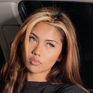 Alyanna, 21 (TikTok Star)