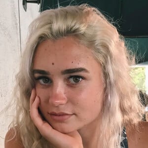 Alyssa Anna, 28 (TikTok Star)