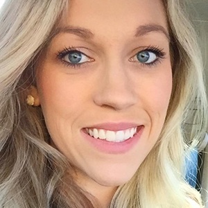 Alyssa Presley, 38 (YouTube明星)