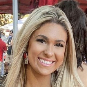 Alyssa Schoener, 25 (TikTok-ster)