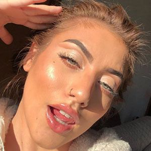 Alyssa Sines, 26 (TikTok Star)