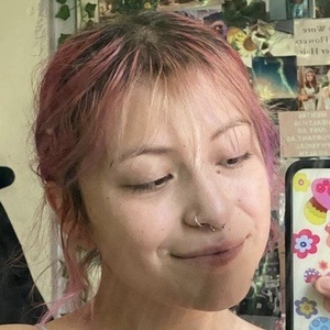 Alyssa Trevino, 24 (Estrella de TikTok)