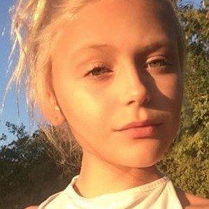 Alyvia Alyn Lind (TV Actress) - Age, Birthday, Bio, Facts, Family, Net
