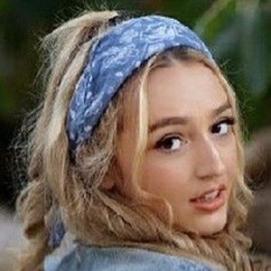 Alyx Ruibal, 28 (TikTok明星)