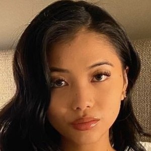 Alzeah Jade, 24 (TikTok Star)