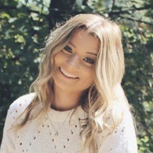 Amanda Bober, 25 (TikTok Star)