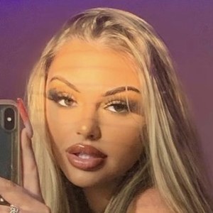 Amanda Cardinal, 25 (TikTok Star)