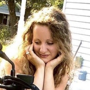 Amanda Clidence, 35 (Estrella de TikTok)