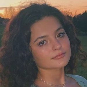 Amanda Cosentino, 22 (TikTok Star)