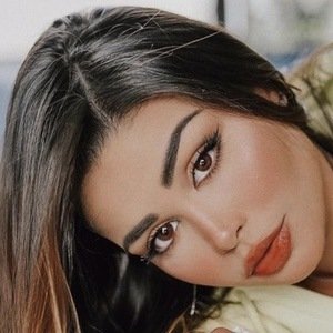 Amanda Hummer, 31 (Instagram Star)