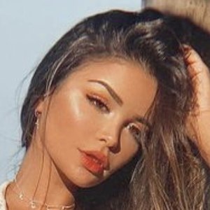 Amanda Hummer, 31 (Instagram Star)